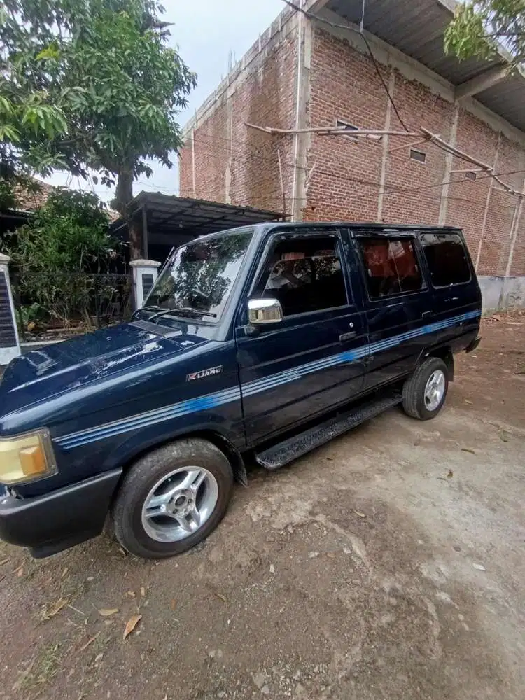 Toyota Kijang 1995 Bensin