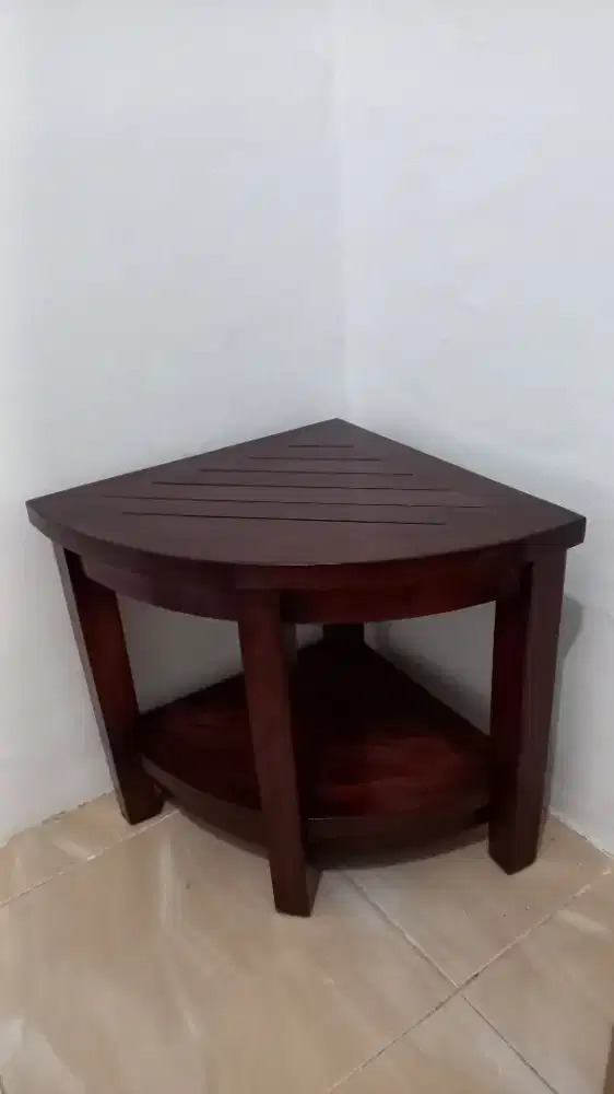 Meja Sudut Jati, Meja Serbaguna