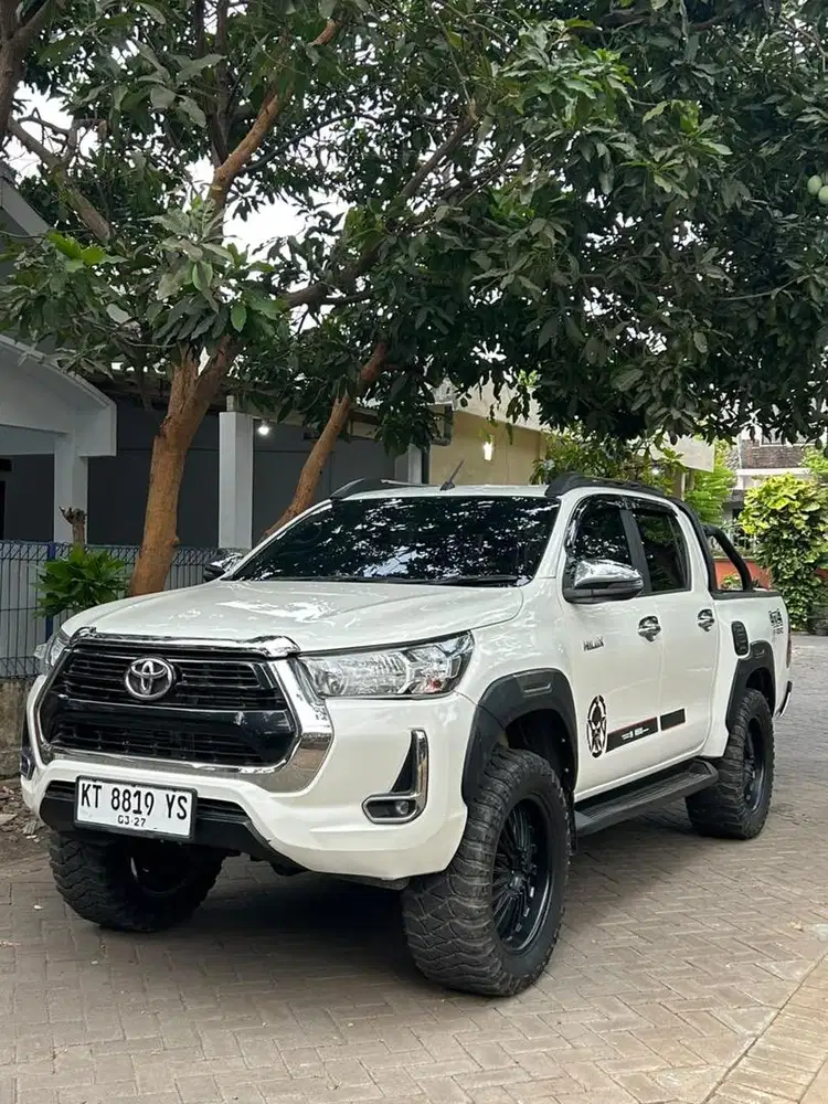 Hilux G Facelift Doble Cabin DIESEL IRIT AC Dingin Siap Pakai TERMURAH