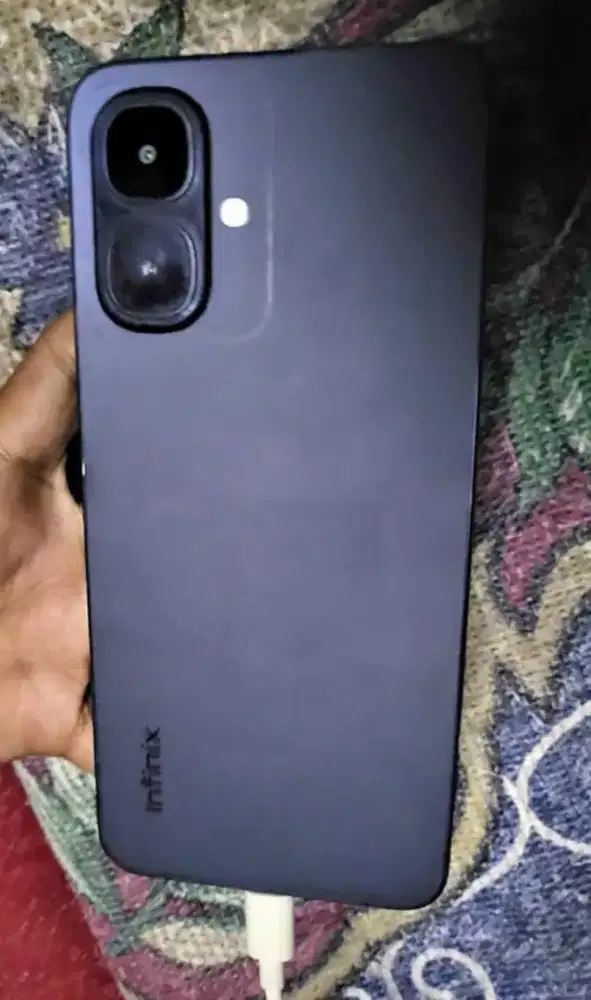Infinix smart 10 RAM 4+4 128GB LCD retak dikit tapi normal