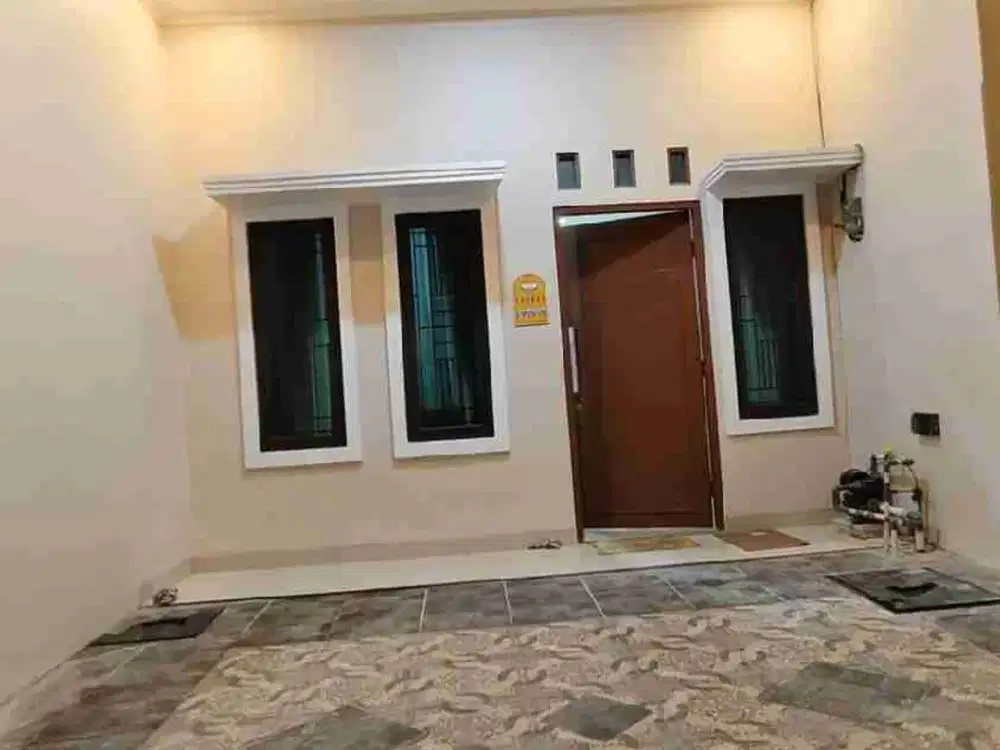 DIJUAL RUMAH 3 LANTAI SEMI FURNISH DI TANJUNG DUREN JAKARTA BARAT