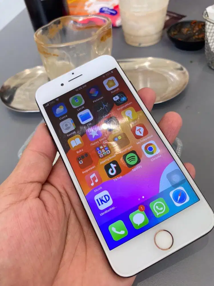 Jual Saja iphone 7 32GB JET BLACK