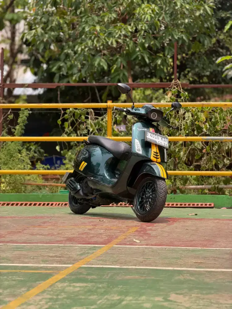 DIJUAL PIAGGIO VESPA SPRINT 150 IGET ABS TH 2019 PERFECT CONDITION