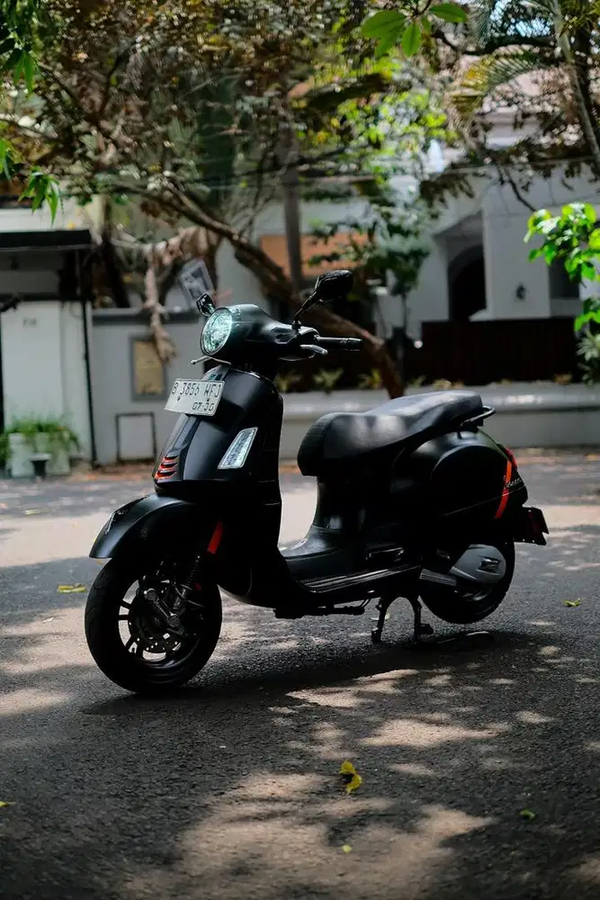 VESPA GTS 150 KEYLESS SPECIAL EDITION 2024 (terima kredit)