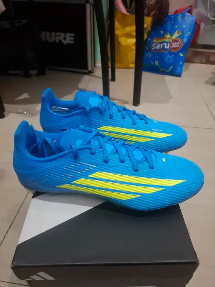 Sepatu Bola F50 League FG/MG Original Adidas ( New )