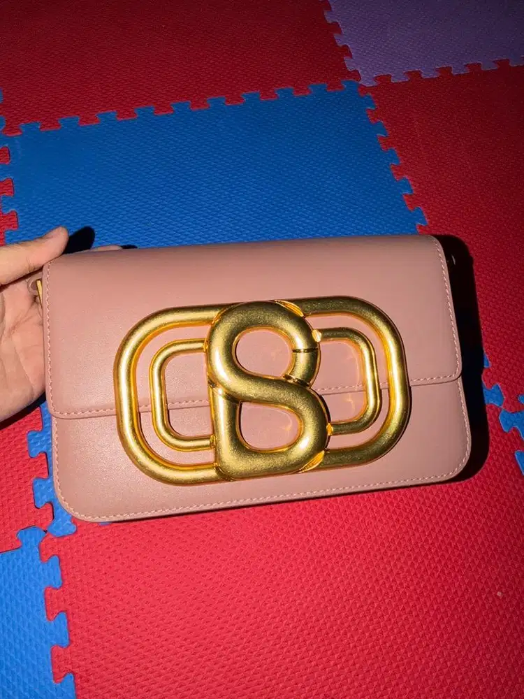 Tas BS buttonscarves