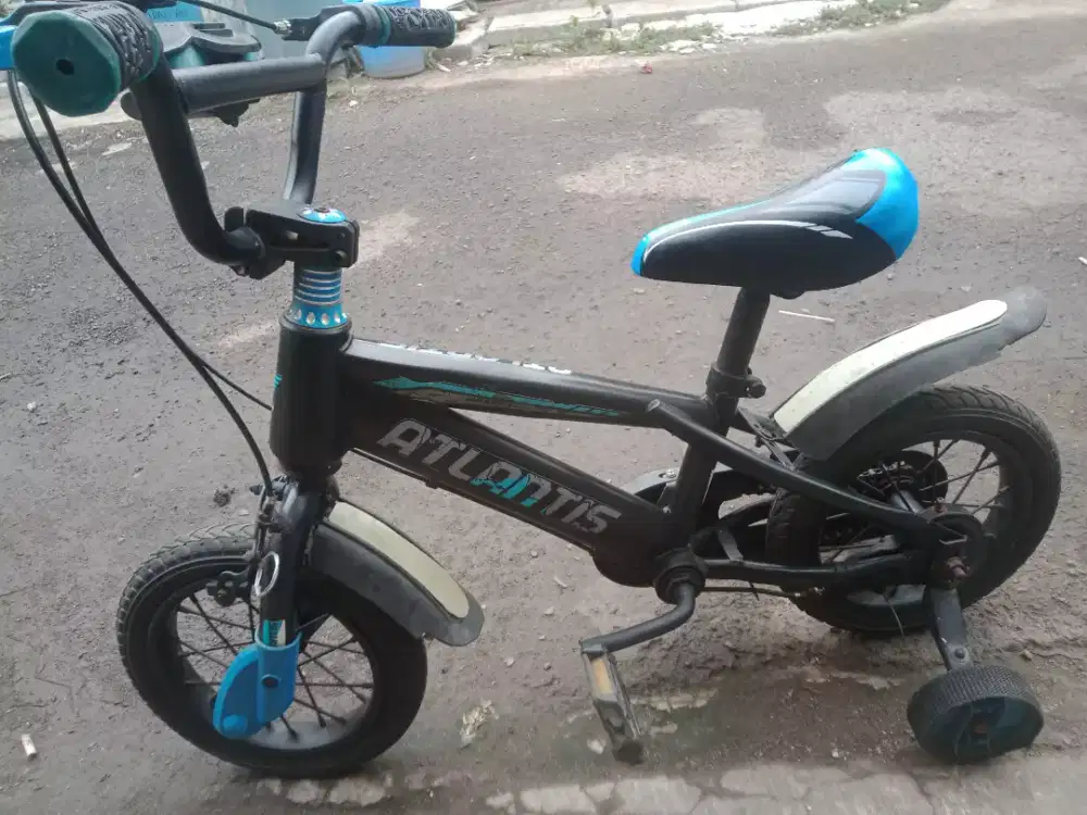 Dijual sepeda BMX anak ring12