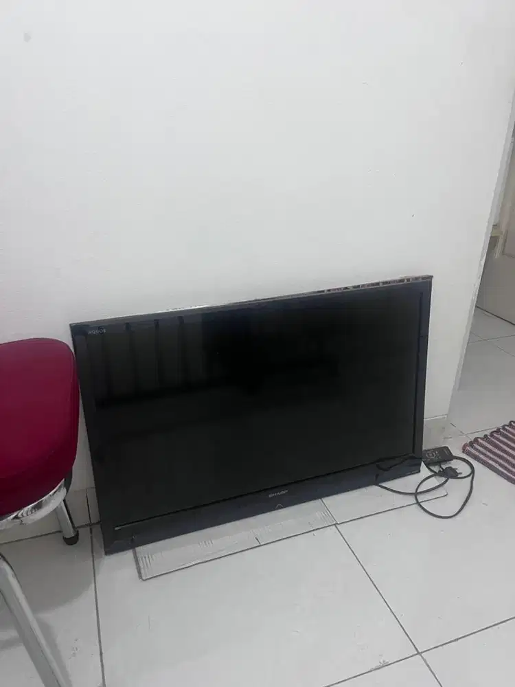 sharp lcd colour tv model lc 32le240m