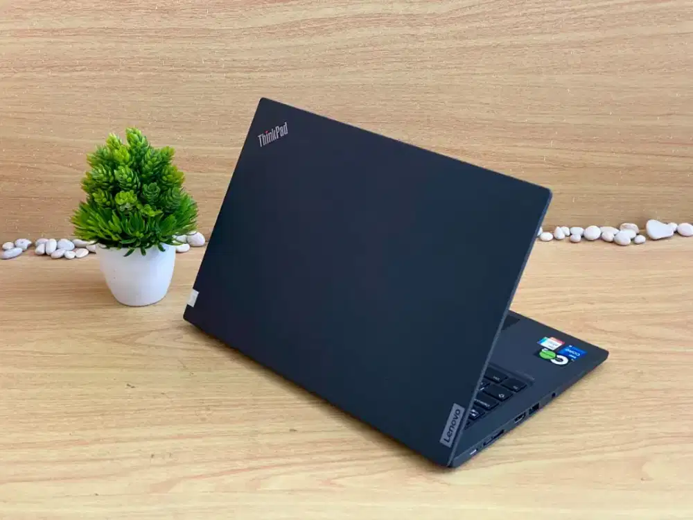 Laptop lipat murah