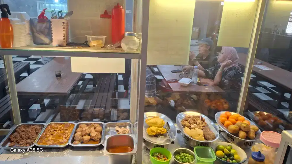 Jual etalase jumbo makanan dan gerobak es jeruk peras