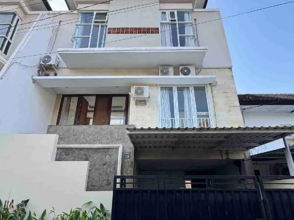 DIJUAL RUMAH  NUSADUA BADUNG