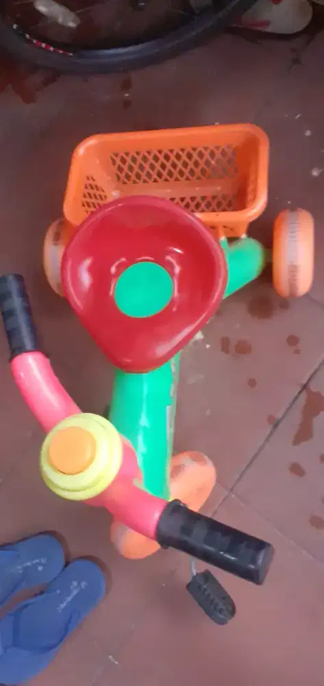 Sepeda anak (Roda 3)