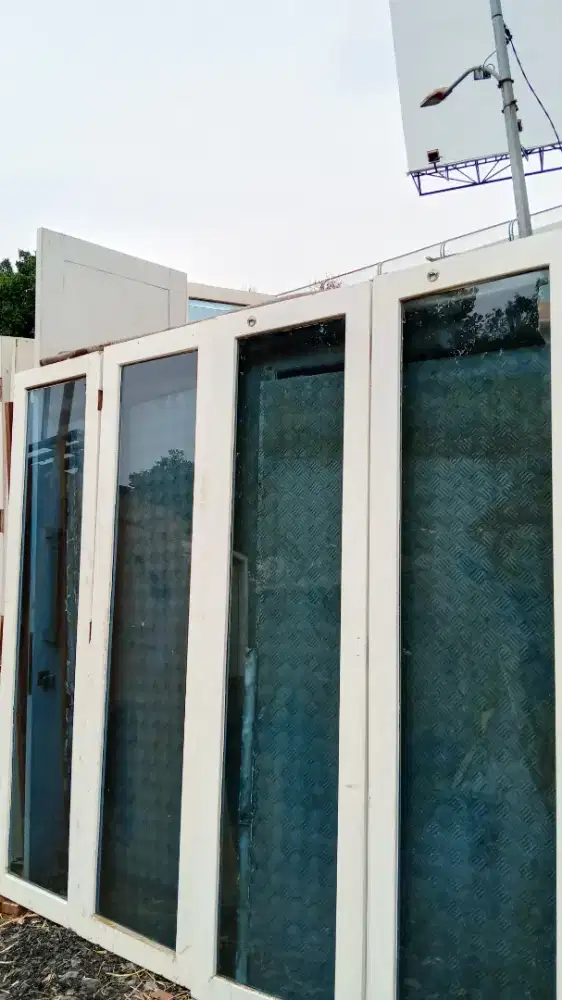 Pintu kaca lipat 60x265