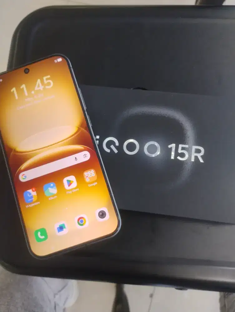 Iqoo 15r 12/512gb lengkap