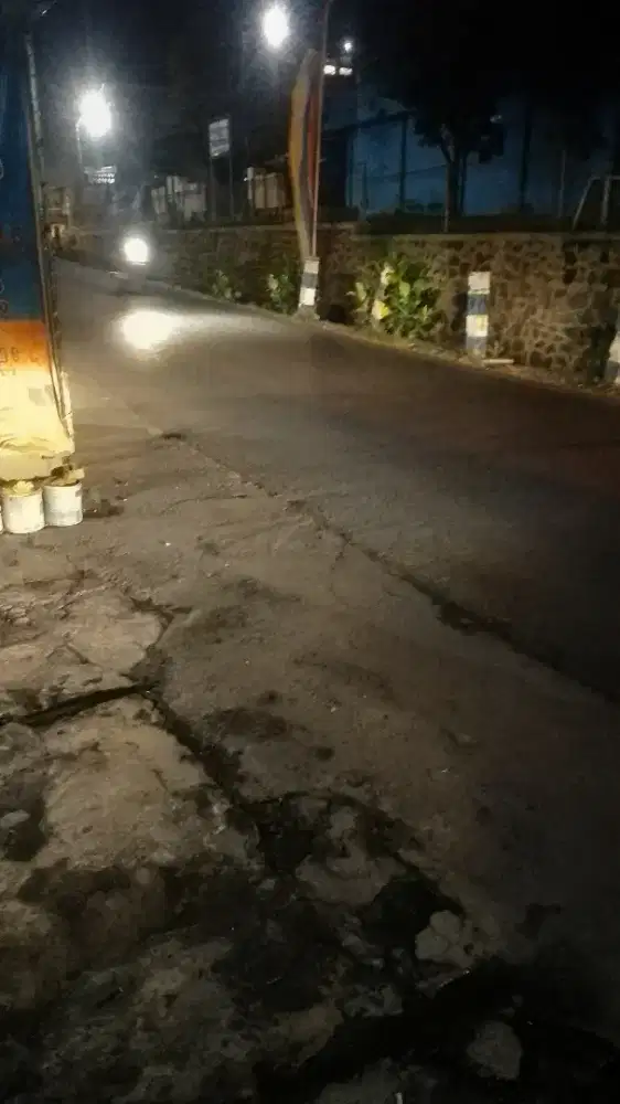 MENCARI PEKERJAAN