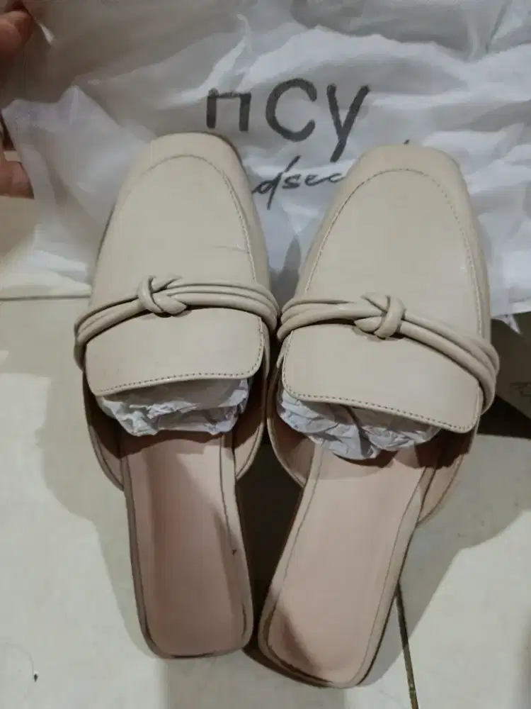 Sepatu NCY sz 37