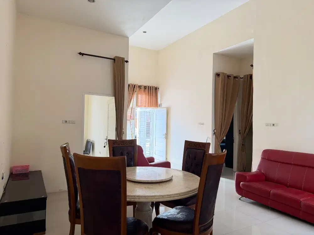 Dijual/disewakan Cluster Kings Park, Jl Dahlia Panam