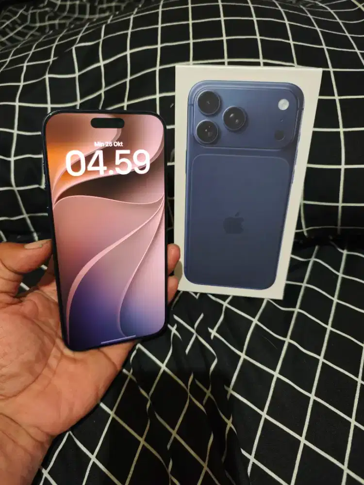 Iphone 17 Promax 256gb resmi indo SA/A fullset mulus bisa tt hp