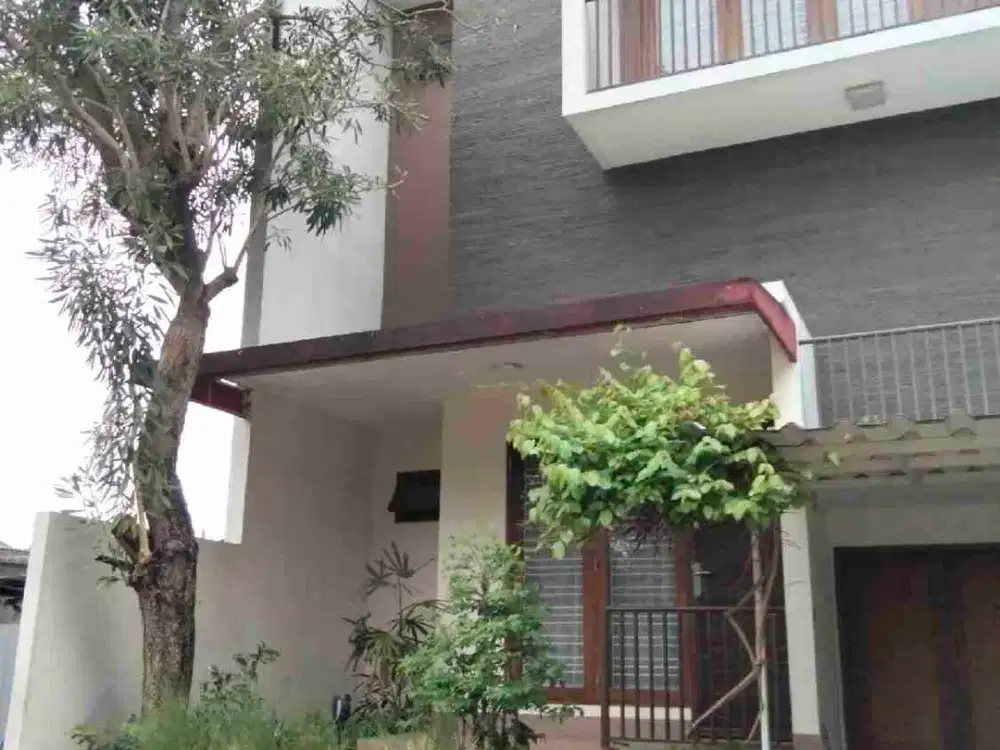 RUMAH SEWA HIDUP BARU KEBAYORAN BARU JAKARTA SELATAN