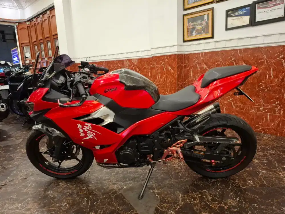 HUB CE KOM JUAL MURAH MERIAH BOS KU NINJA 250 2018 MOTOR MULUS KM LOW