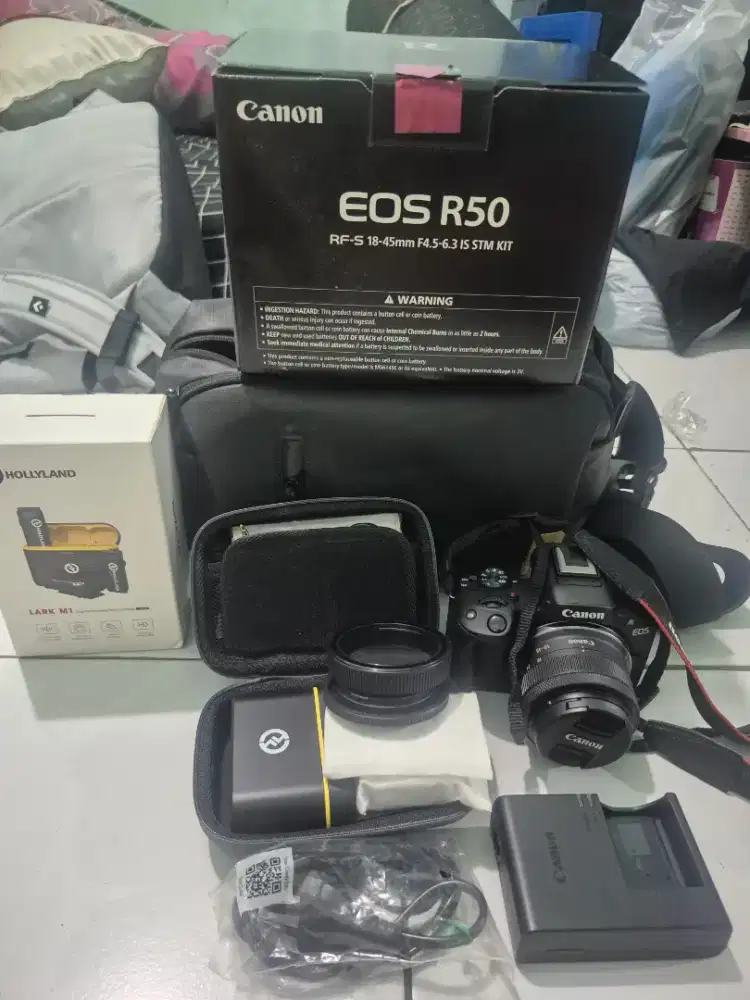 Di jual kamera Canon R50