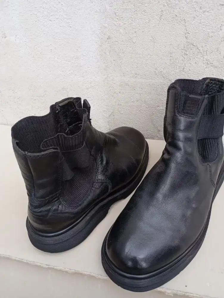 Jual sepatu Doc martens