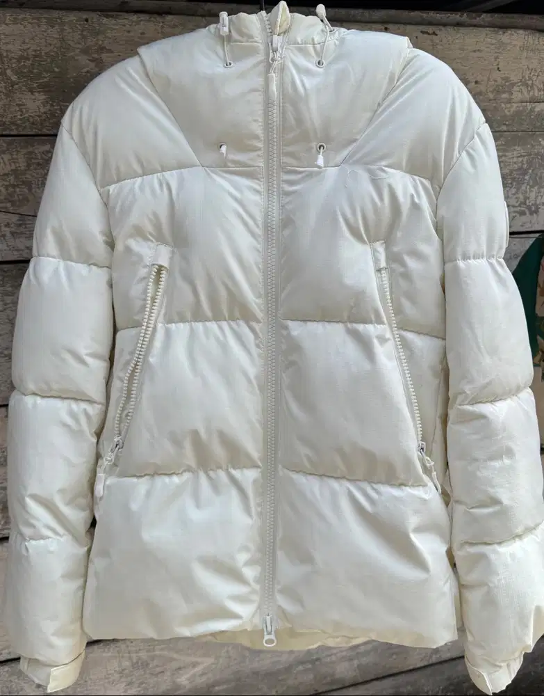 ZARA - Water-Repellent Hooded Puffer Jacket (Beli di jepang)