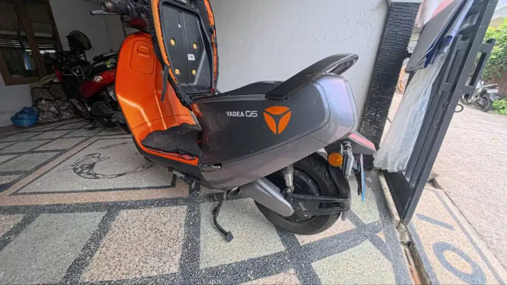 Motor Listrik Yadea G6