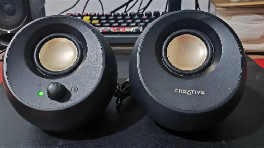 Creative Pebble V3 Bluetooth 5.0 Desktop Speaker MF1700 Black Hitam