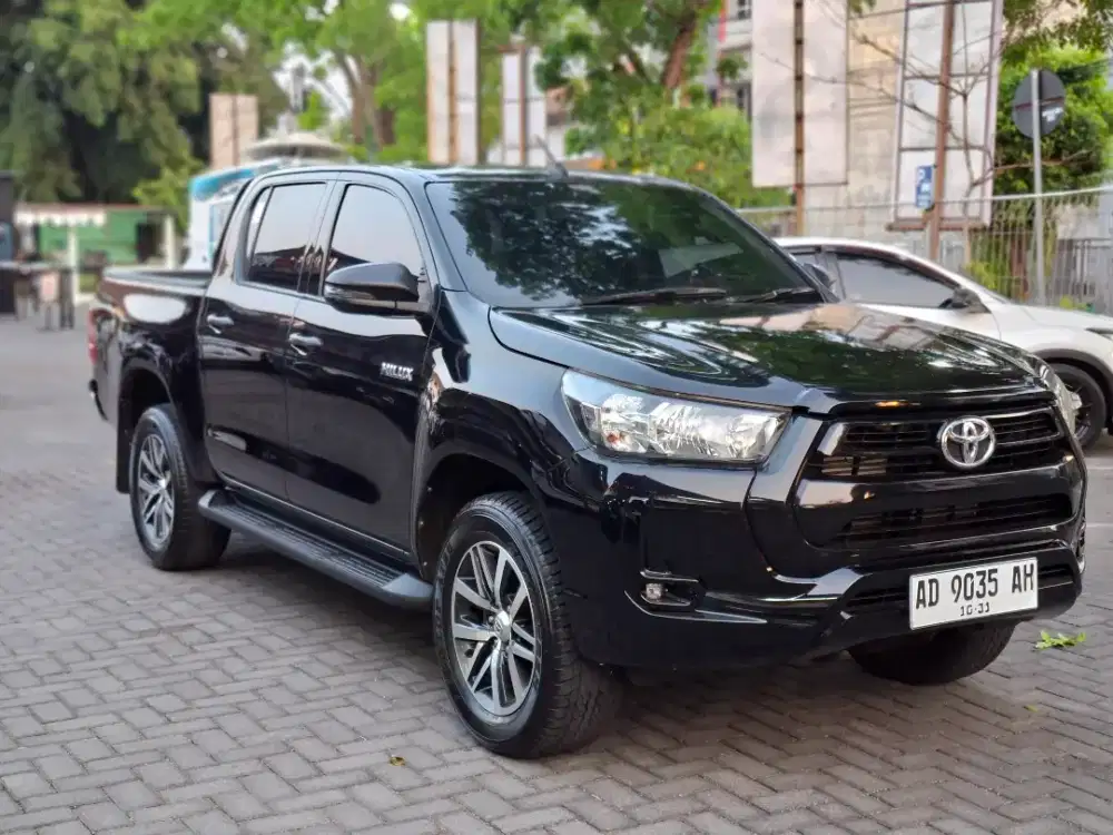 HILUX 2024 nik 2023 Asli JAWA an Saya PRIBADI
