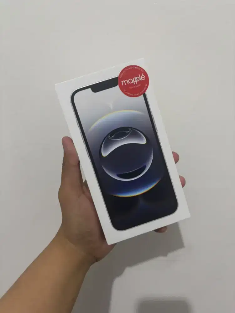 iPhone 16e putih