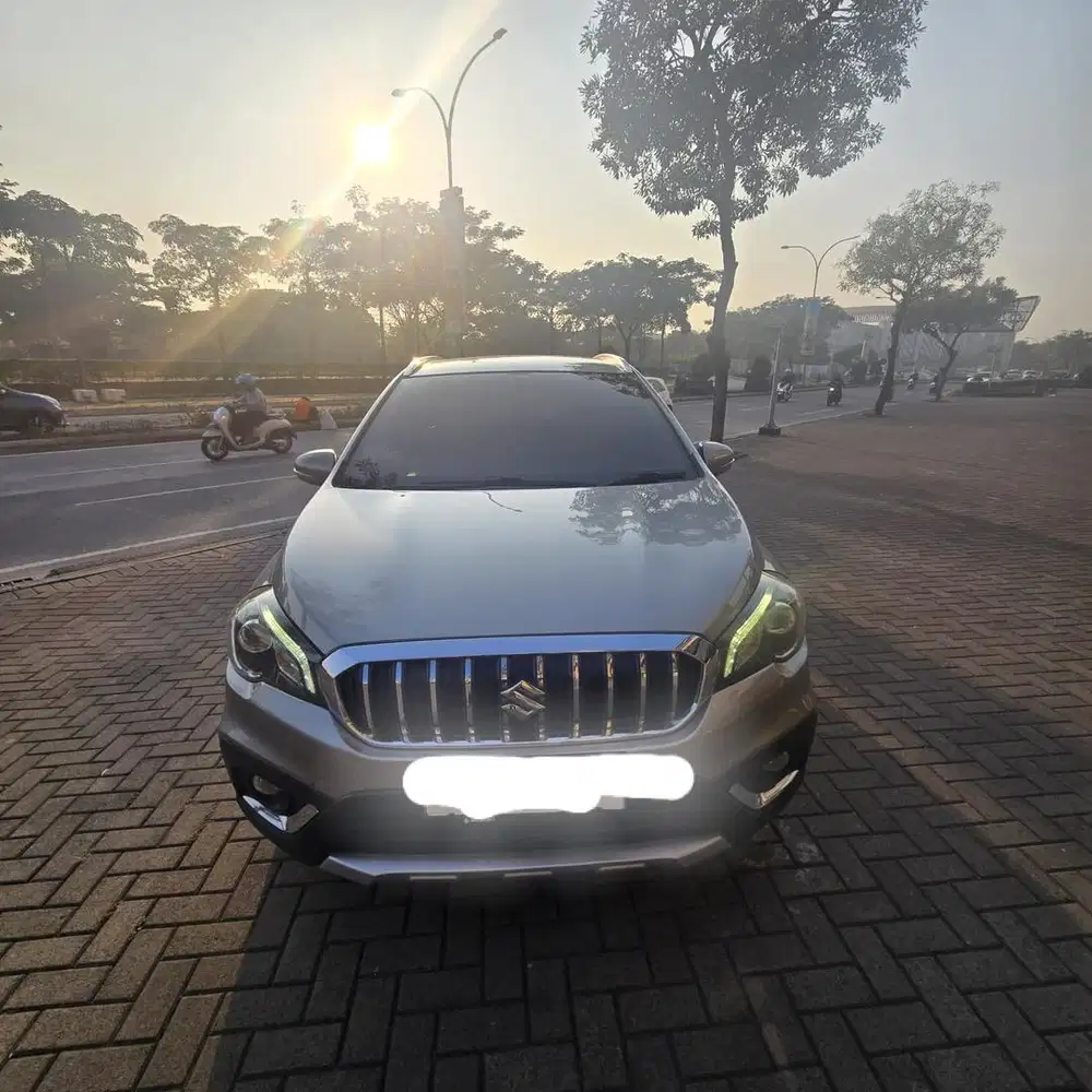 Suzuki SX4 S-Cross 1.5 AT 2019 | Automatic | Pajak Hidup | Siap Pakai