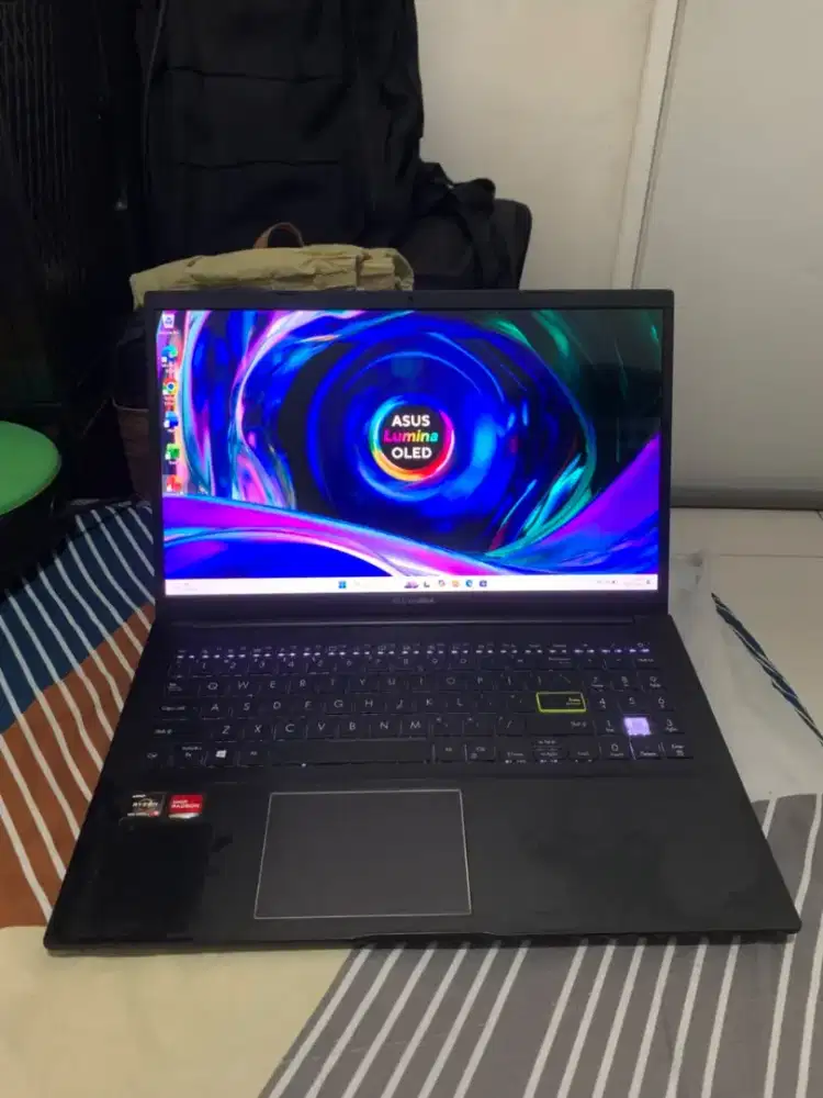 Asus vivobook 15 Oled Ryzen 5 Ram 16gb