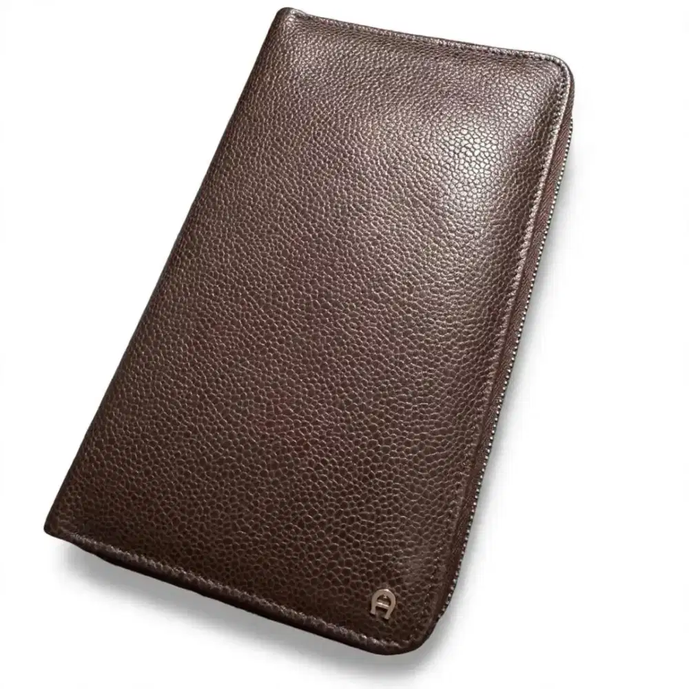 DOMPET AIGNER. TDK PRNH PAKAI. 100% ORIGINAL
