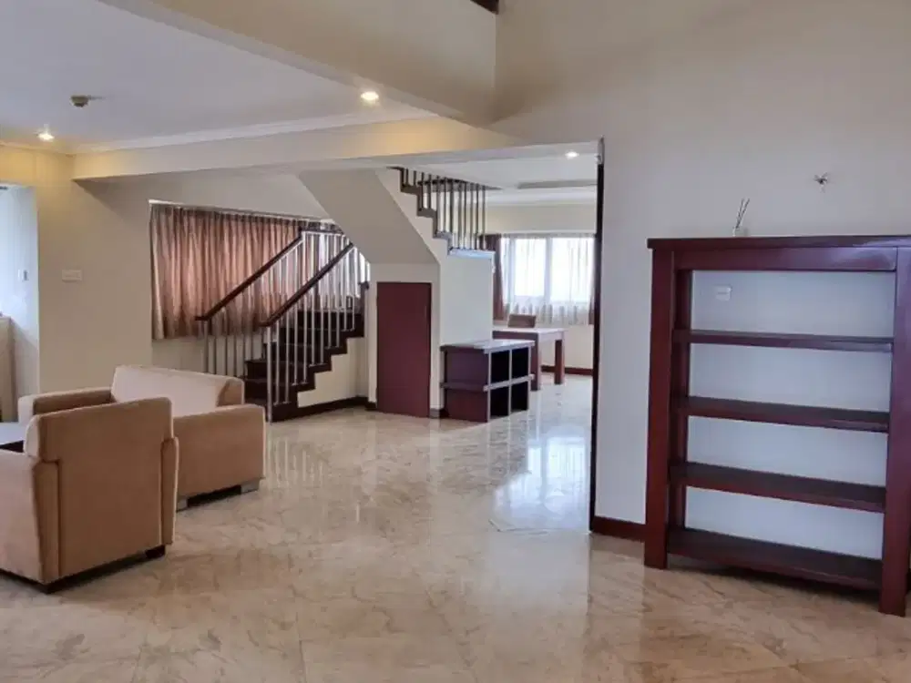 Jual unit Penthouse Apartemen Bonavista Lebak Bulus.