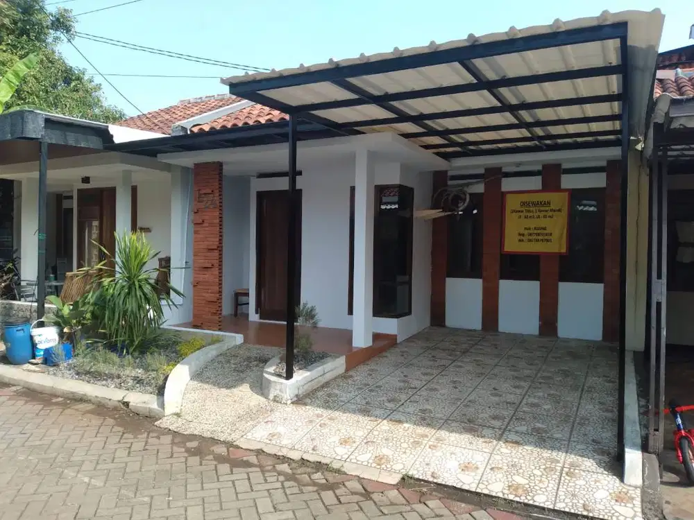 Disewakan Rumah di Belakang Mall The Park Sawangan
