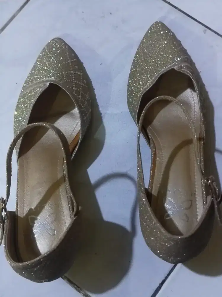 Jual sandal hak tinggi