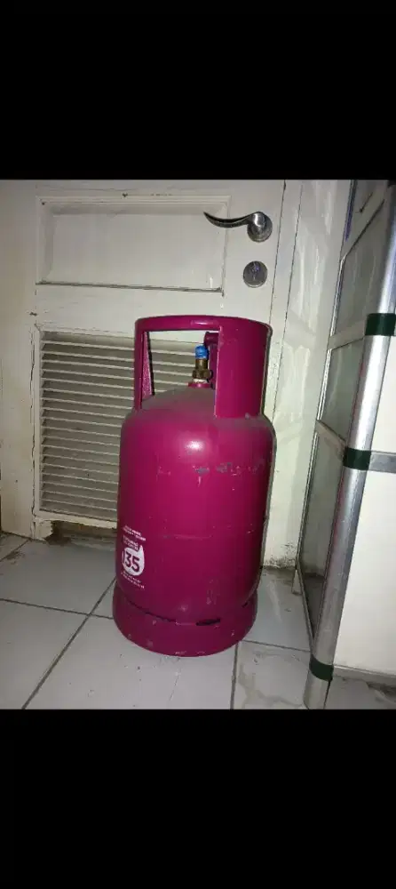 Gas pink 12 kg keadaan mulus