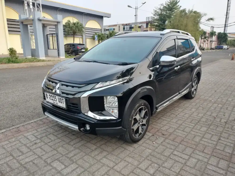 Xpander cross At 2019 pakaian 2020