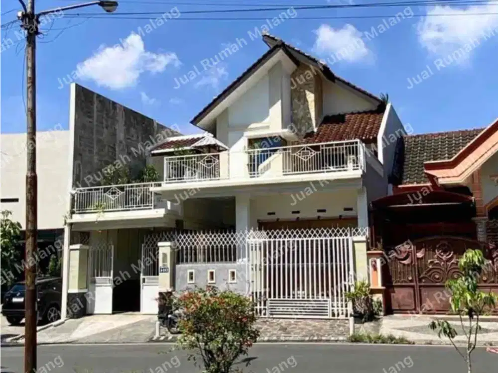 Dijual Cepat Harga BU Rumah 2 Lantai Siap Huni dekat Suhat Kampus UB Malang