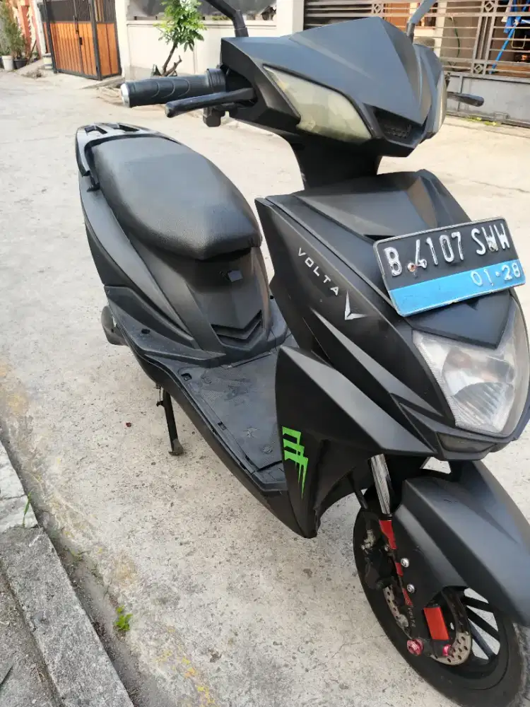 Volta 401 battery lithium