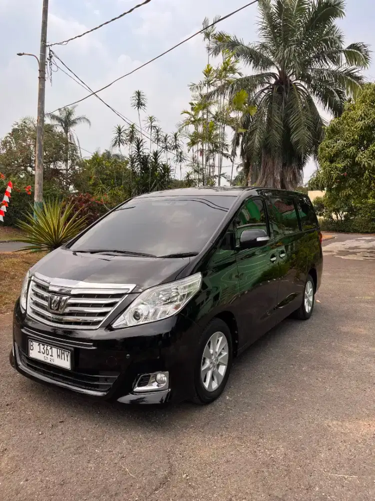 Toyota Alphard 2.4 G AT Tahun 2014 KM Low 86rban