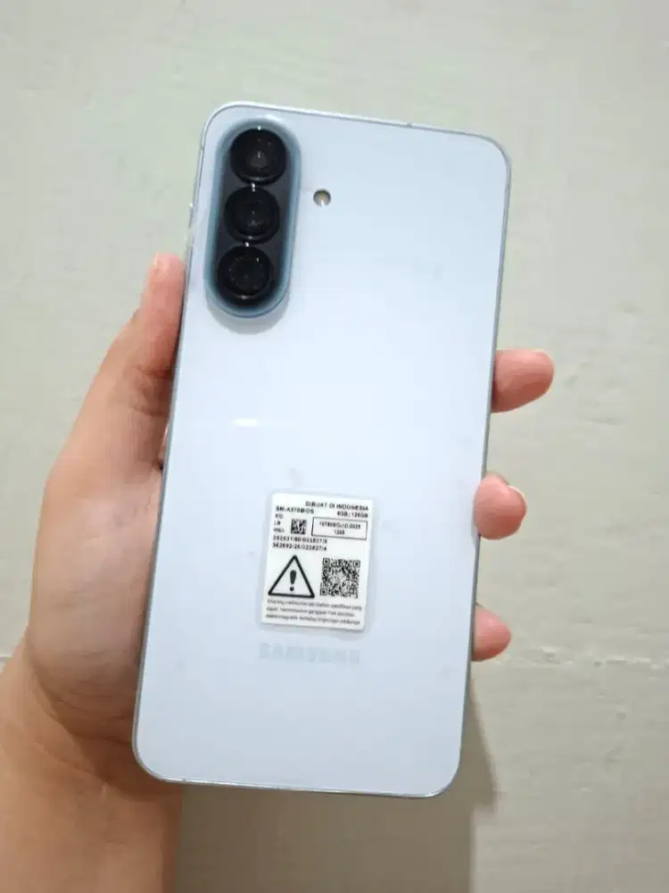 SAMSUNG A57 8/128 MULUS GARANSI SEIN PANJANG