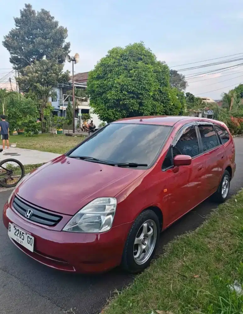 Honda Stream 2002 Bensin