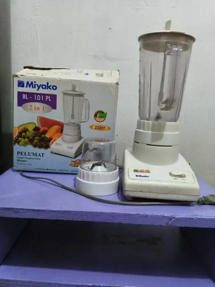 Blender Miyako siap pakai