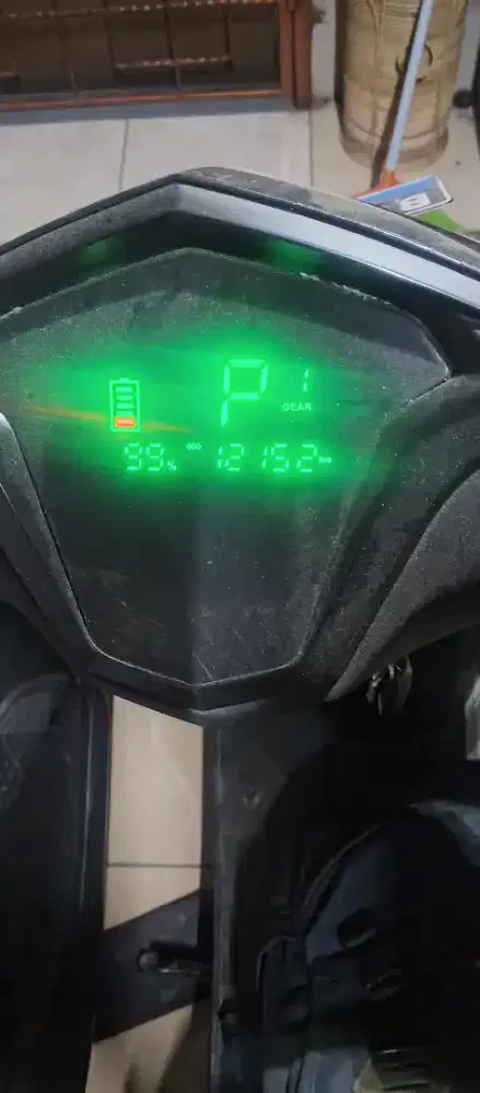 Dijual Motor Volta 401 second Rasa Baru