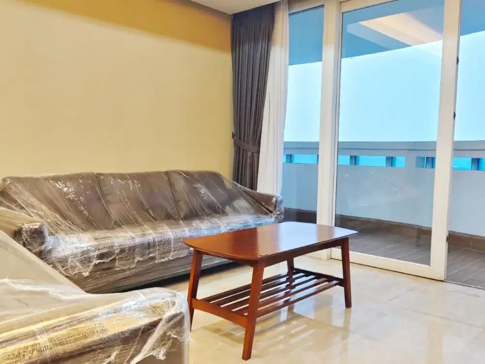 Disewakan apartemen The Royale Springhill Residences 3+1 BR furnished