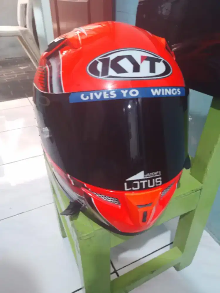 Helm KYT Full Face