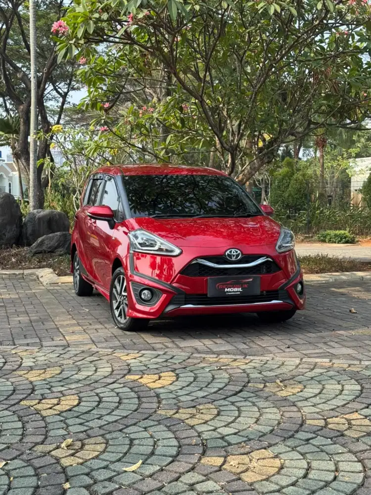 RARE COLOR!! MULUS-LIKE NEW-FULLSET-NEGOIN SMP DEAL!AJA SIENTA Q 2019