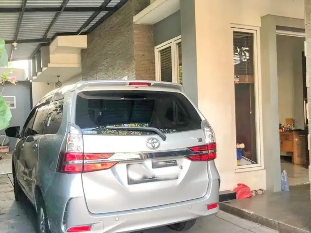 Dijual rumah posisi hook cocok untuk usaha di Kalibaru Timur Bungur Jakarta Pusat